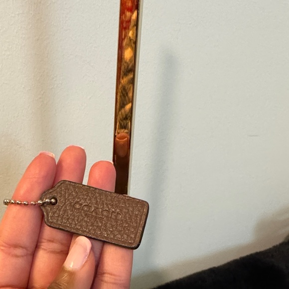 Coach Medium Dark Brown Leather Hang Tag - Picture 1 of 8